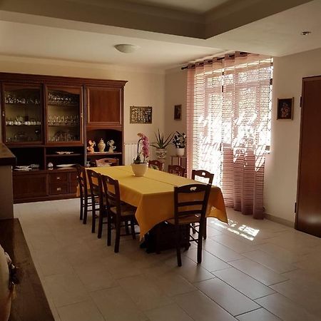 B&B La Casetta Di Lilly Amelia Zewnętrze zdjęcie