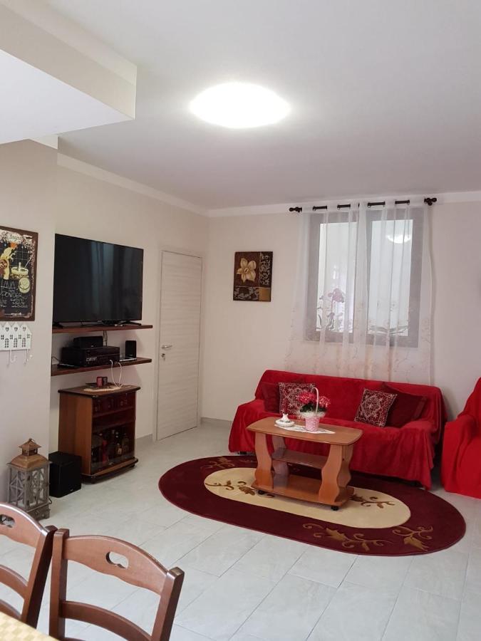 B&B La Casetta Di Lilly Amelia Zewnętrze zdjęcie
